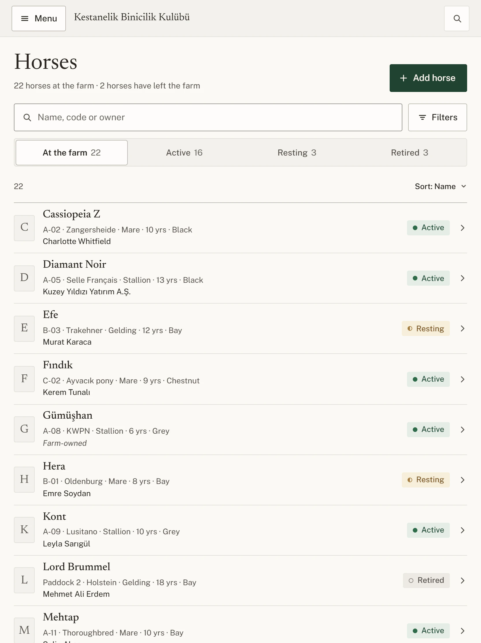 A sample horse list showing each horse’s box, status and owner.